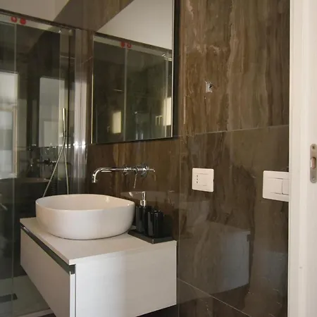 Cavour Guest house