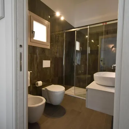 Cavour Πανσιόν Όλμπια