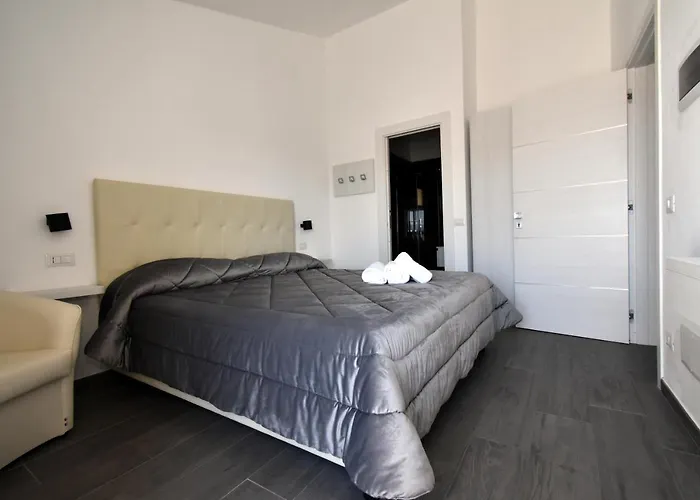 Cavour Guest house 3*